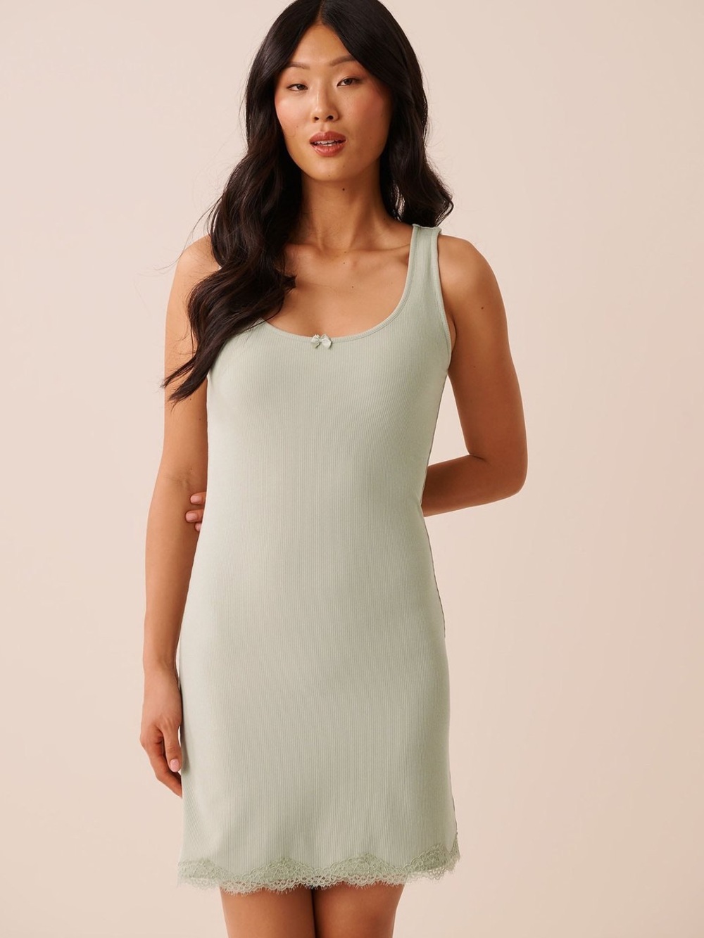 LA VIE EN ROSE | Ribbed Modal and Lace Trim Nightie with Shelf Bra